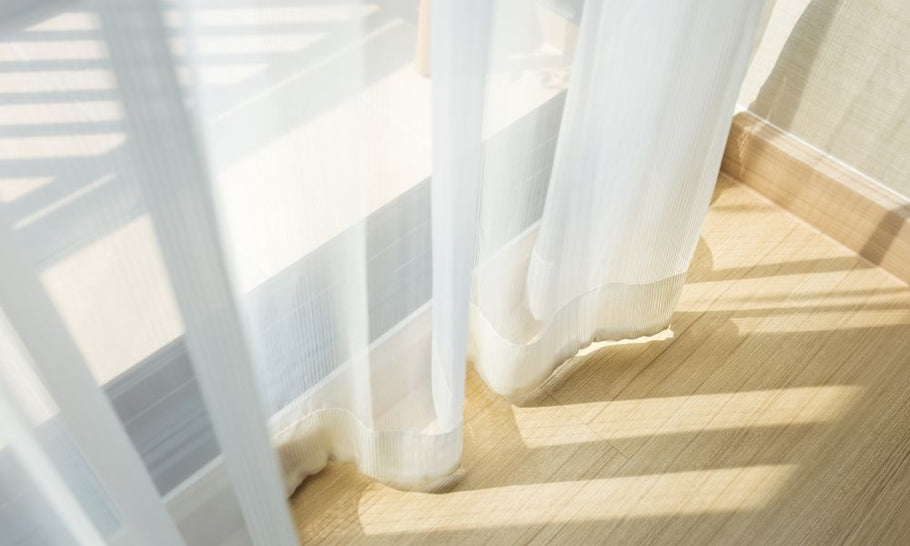 Choosing the Right Curtain Fabric for Your Space